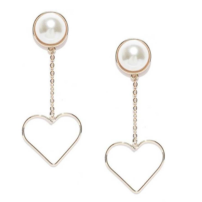 Exclusive Trendy Heart Shaped Pearl Hanging Tassel Drop and Danglers