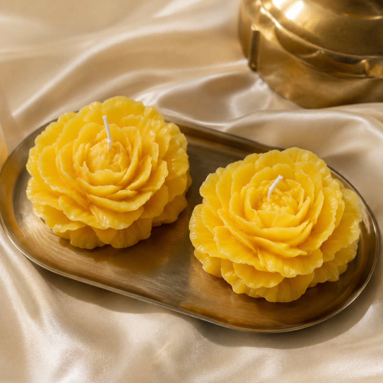 Premium Yellow Flower Soy Wax Decorative Candle