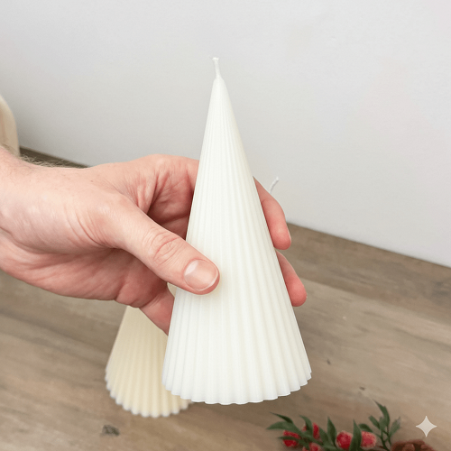 Luxury Spiral Cone Christmas Candle Aromatic Scented Candle red or white